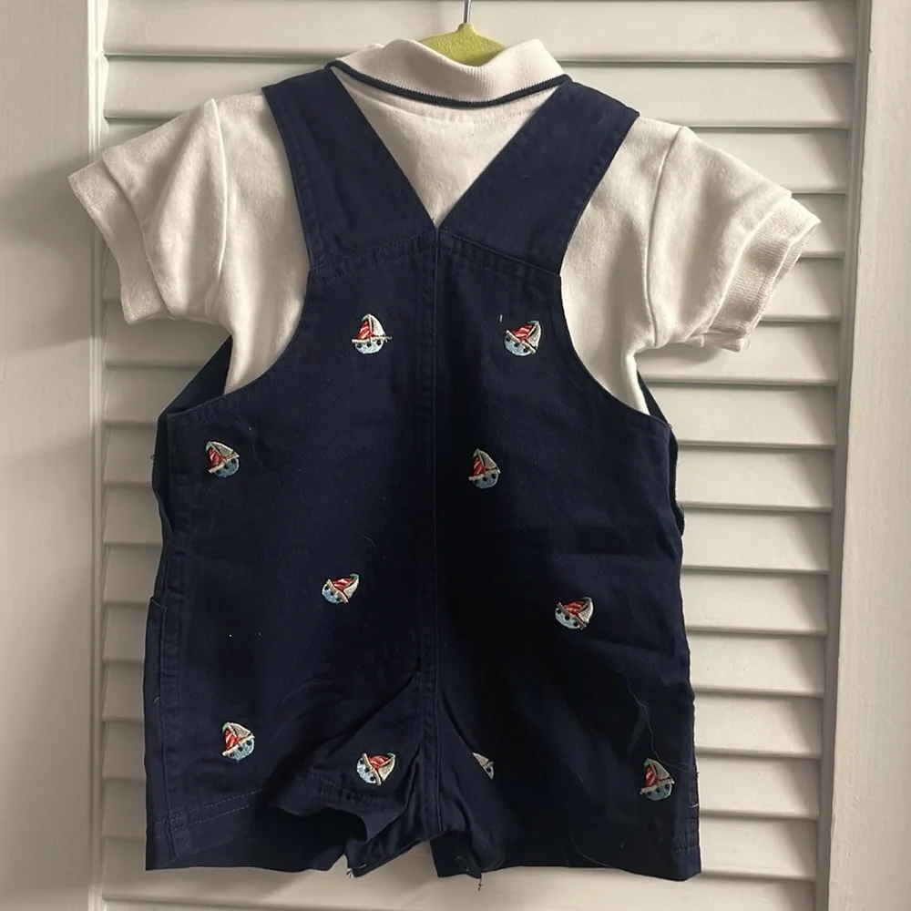 Starting Out Overall Set Embroidered w/Sailboats & Octopus.6m like new